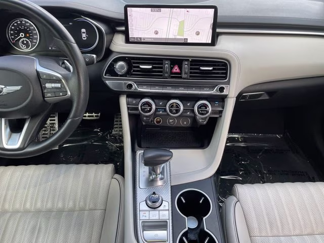 2023 Uyuni White Genesis G70 2.0T RWD Sedan