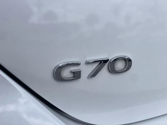 2023 Uyuni White Genesis G70 2.0T RWD Sedan