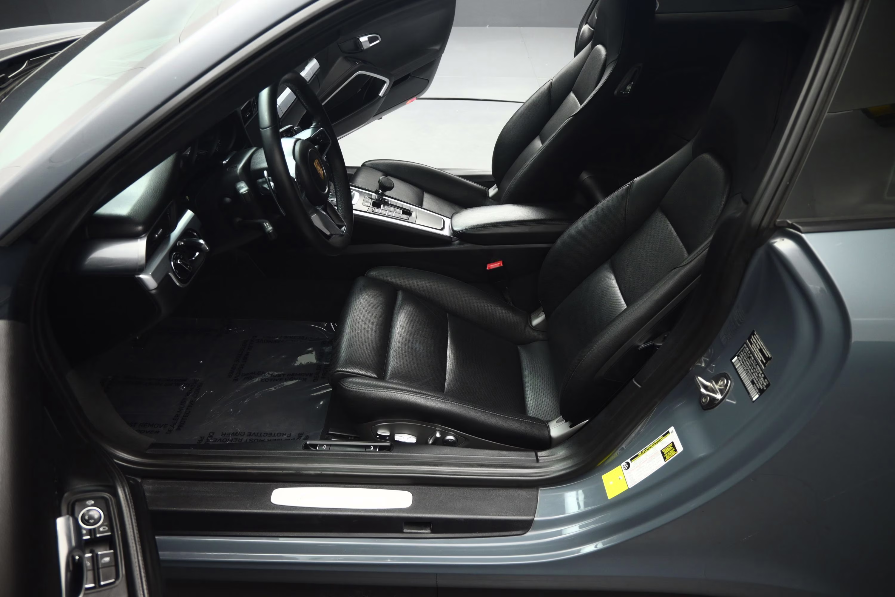 2018 Gray Porsche 911 Carrera RWD Coupe