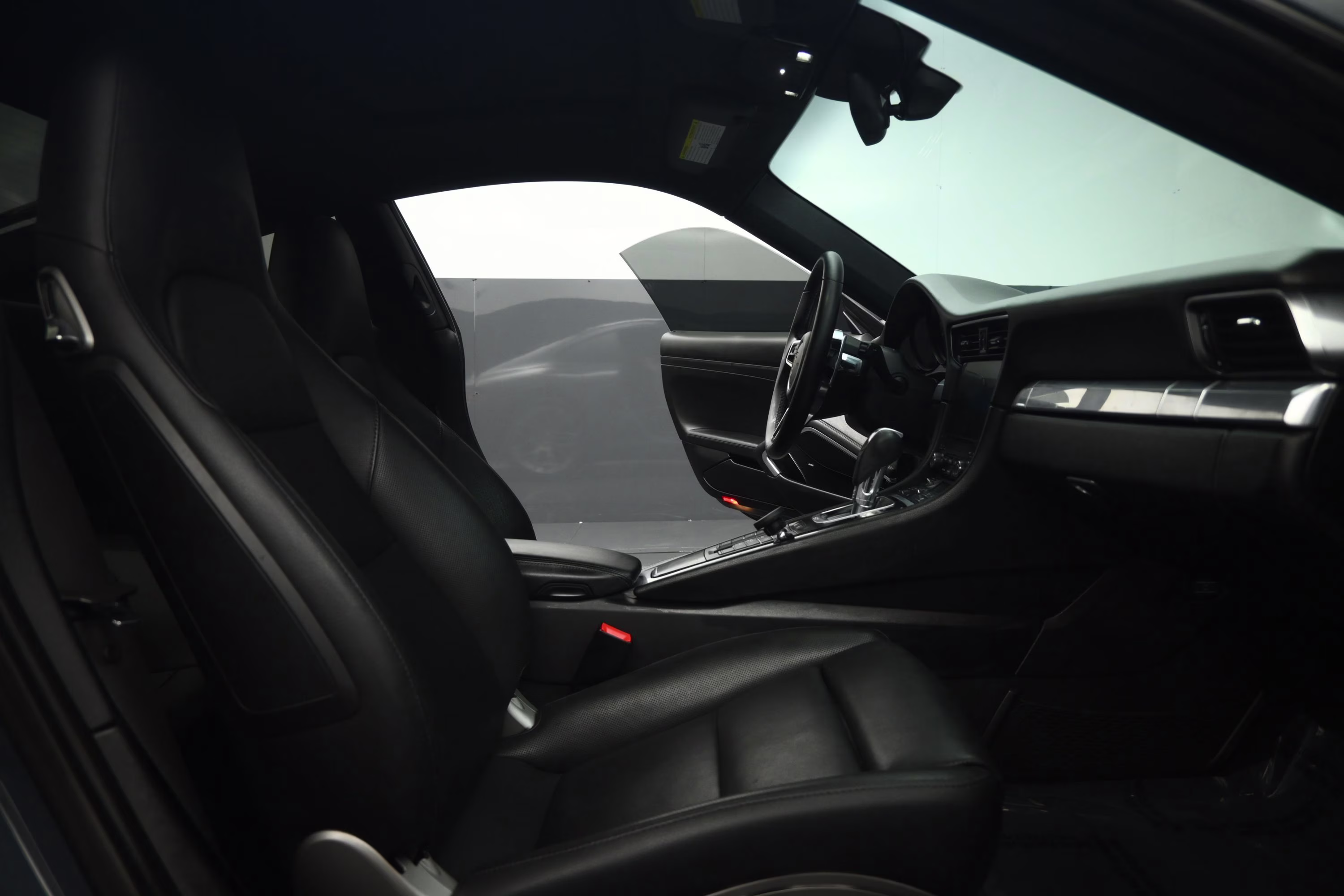 2018 Gray Porsche 911 Carrera RWD Coupe