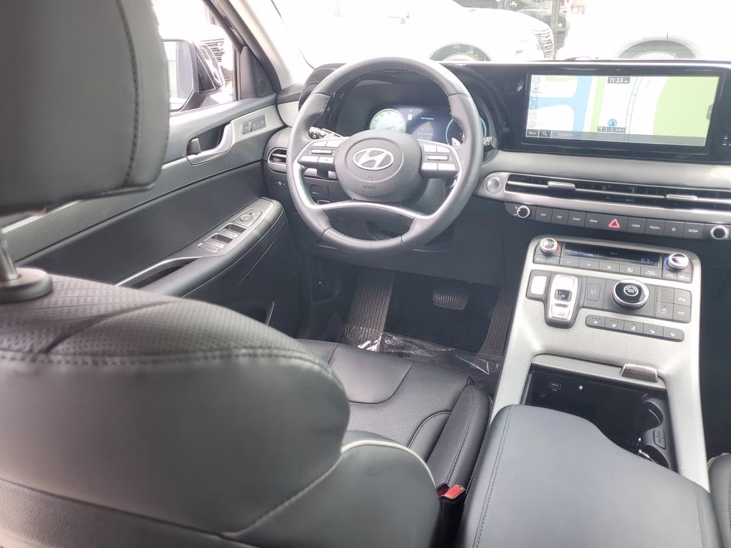2024 Abyss Black Pearl Hyundai Palisade SEL FWD SUV
