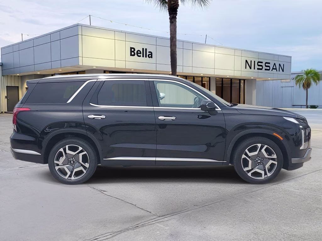 2024 Abyss Black Pearl Hyundai Palisade SEL FWD SUV