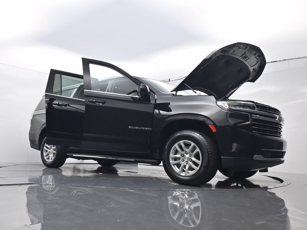 2024 Black Chevrolet Suburban LT 4X4 SUV