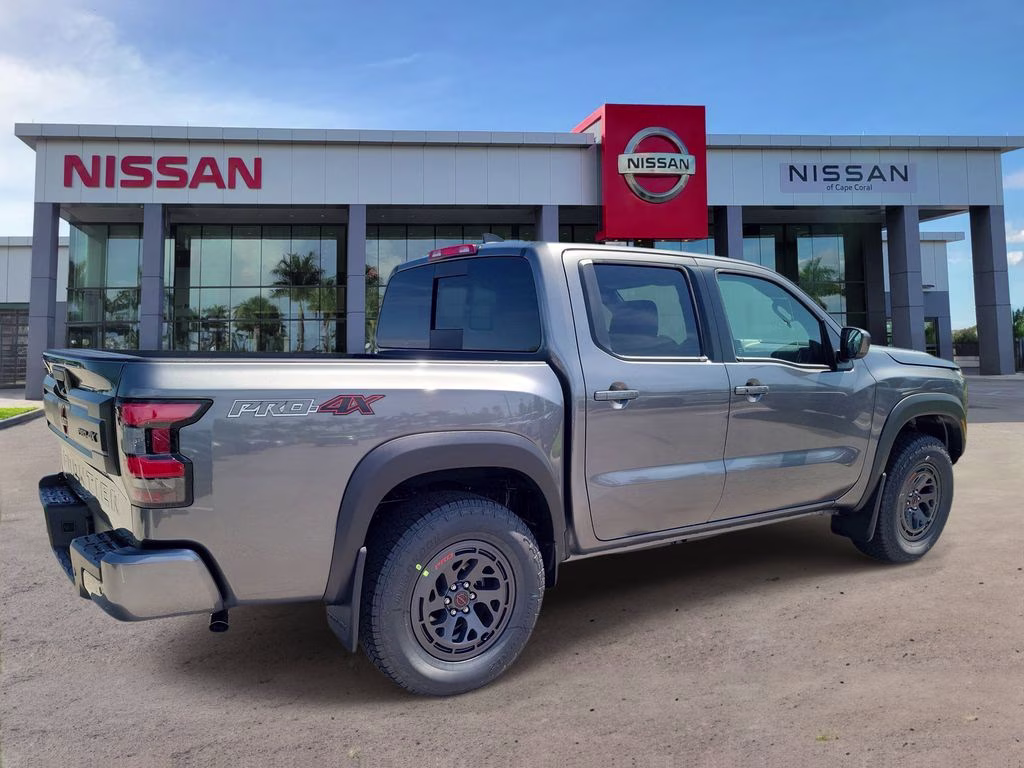 2026 Gun Metallic Nissan Frontier PRO-4X 4X4 Truck
