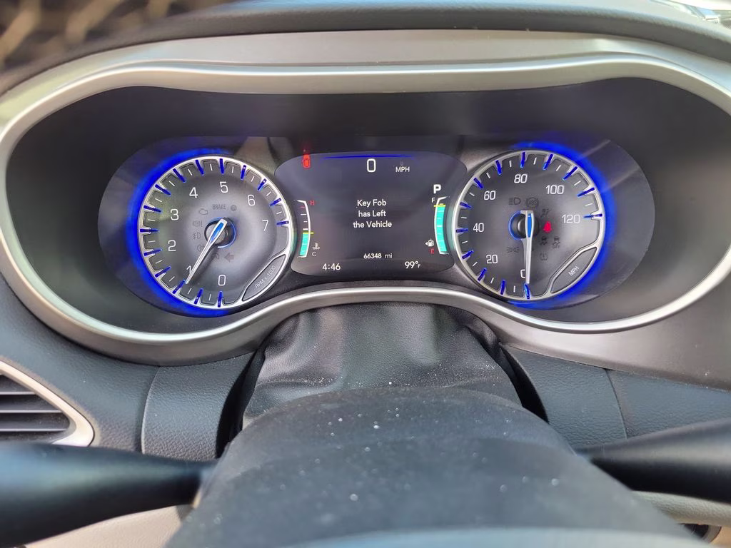 2023 Bright White Clearcoat Chrysler Pacifica Touring L FWD Van