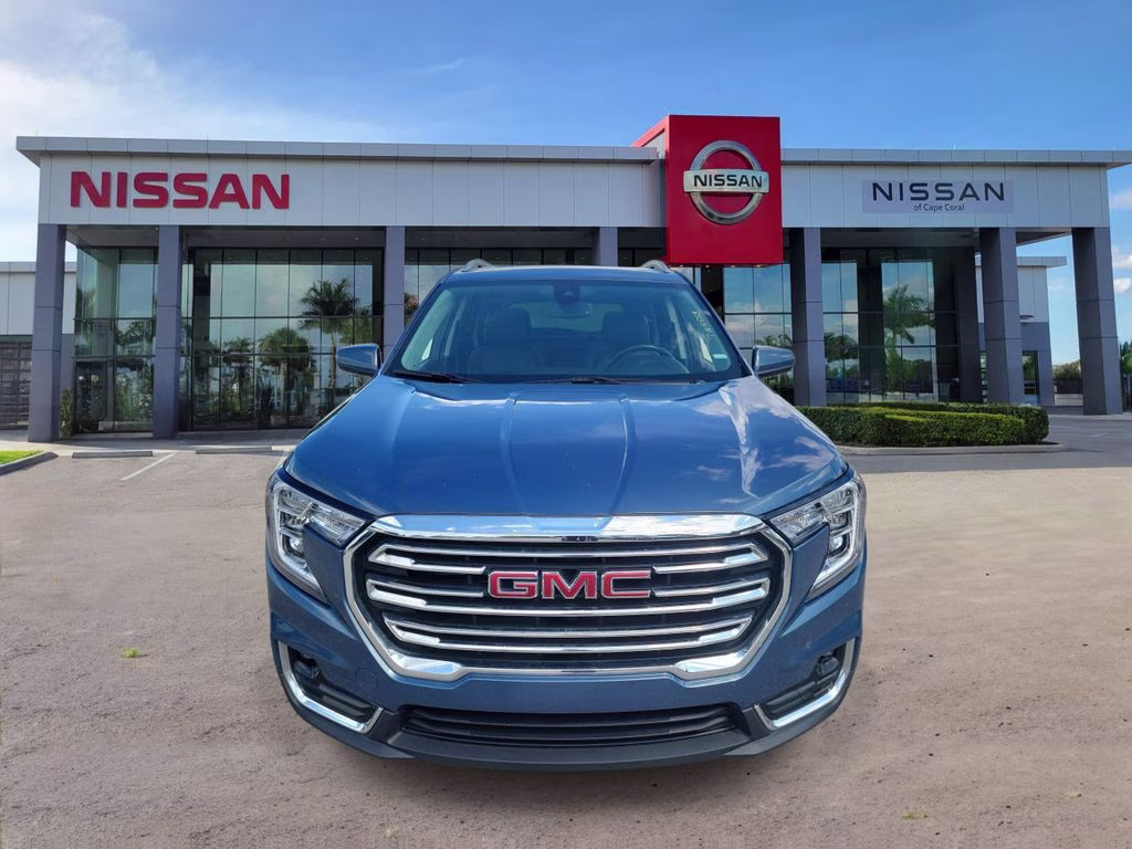2024 Downpour Metallic GMC Terrain SLT FWD SUV