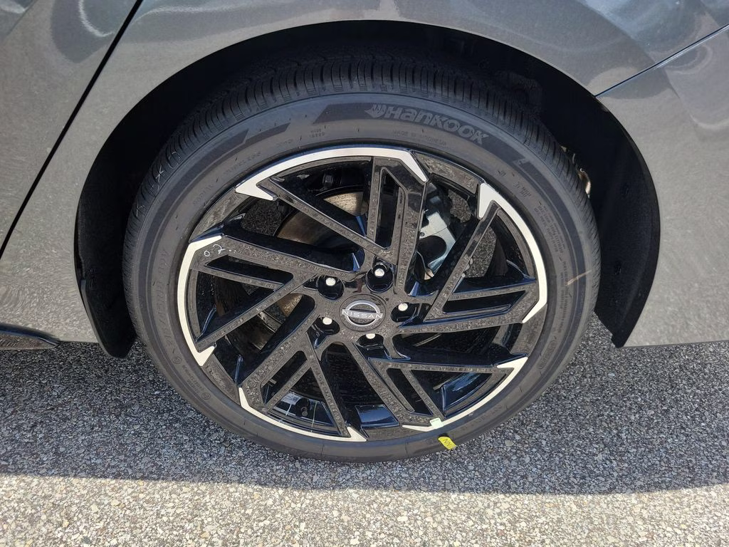 2026 Gun Metallic Nissan Sentra SR FWD Sedan
