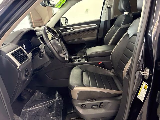 2023 Deep Black Pearl Volkswagen Atlas SEL AWD SUV