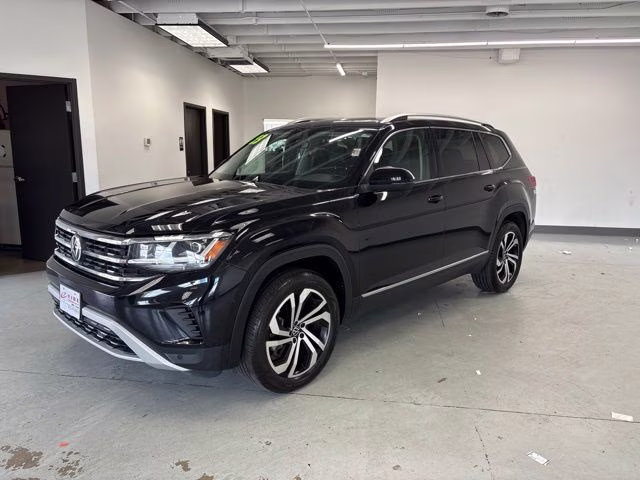 2023 Deep Black Pearl Volkswagen Atlas SEL AWD SUV