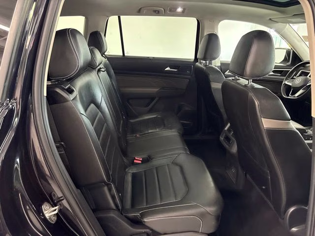 2023 Deep Black Pearl Volkswagen Atlas SEL AWD SUV