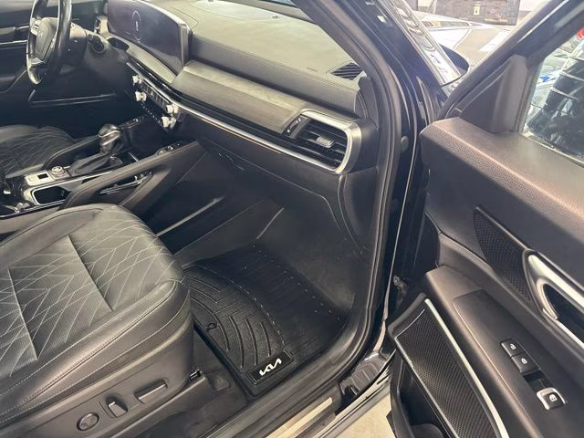 2023 Ebony Black Kia Telluride SX-Prestige X-Pro AWD SUV