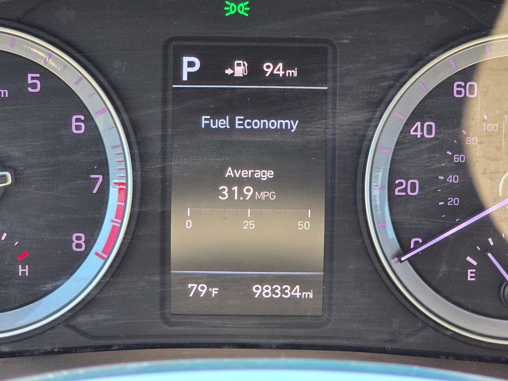 2018 Symphony Silver Hyundai Sonata SEL FWD Sedan
