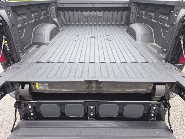 2026 Onyx Black GMC Sierra 2500HD SLT 4X4 Truck