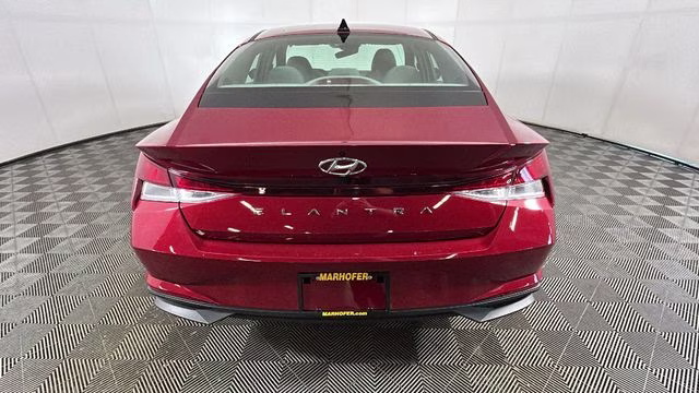 2023 Ultimate Red Hyundai Elantra SEL FWD Sedan