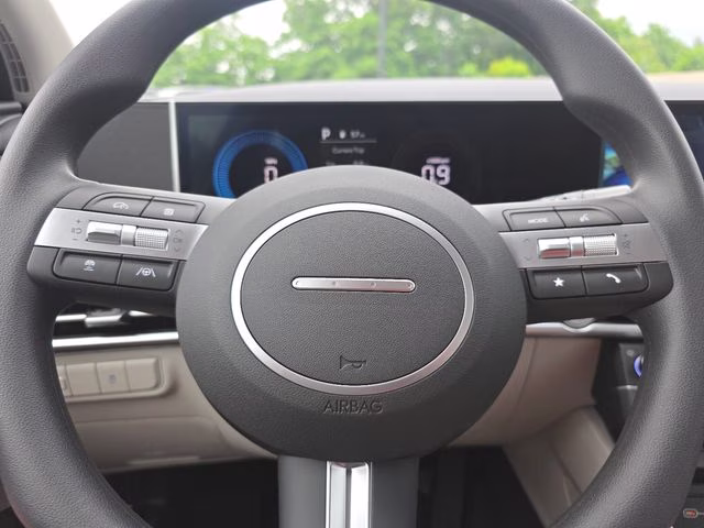 2026 Shimmering Silver Hyundai Tucson SE AWD SUV