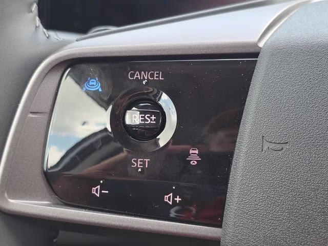 2026 Everest White Pearl Tricoat Nissan Murano SV AWD SUV