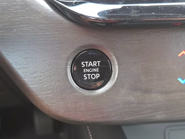 2026 Everest White Pearl Tricoat Nissan Murano SV AWD SUV
