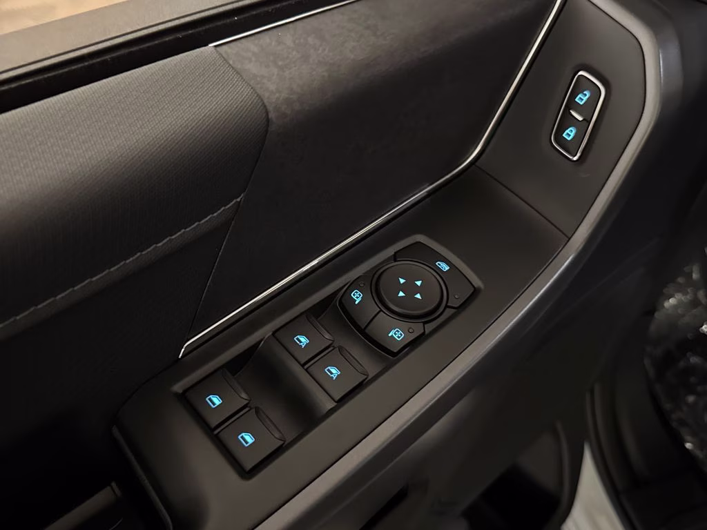 2026 Avalanche Ford F-150 XLT RWD Truck