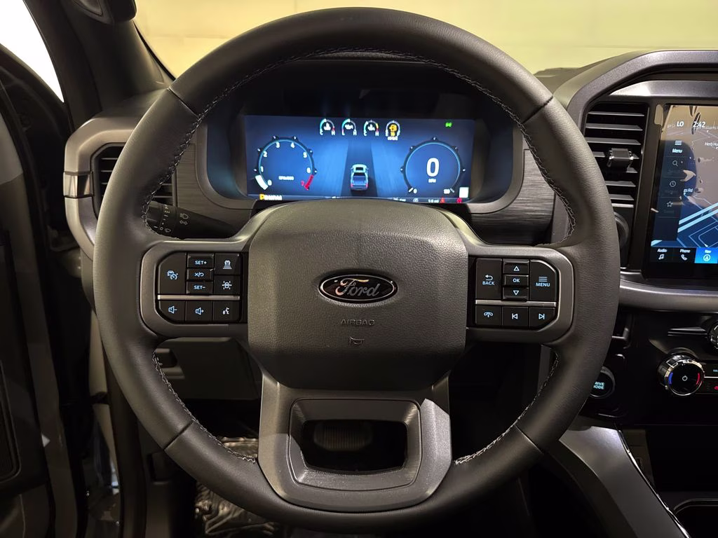 2026 Avalanche Ford F-150 XLT RWD Truck