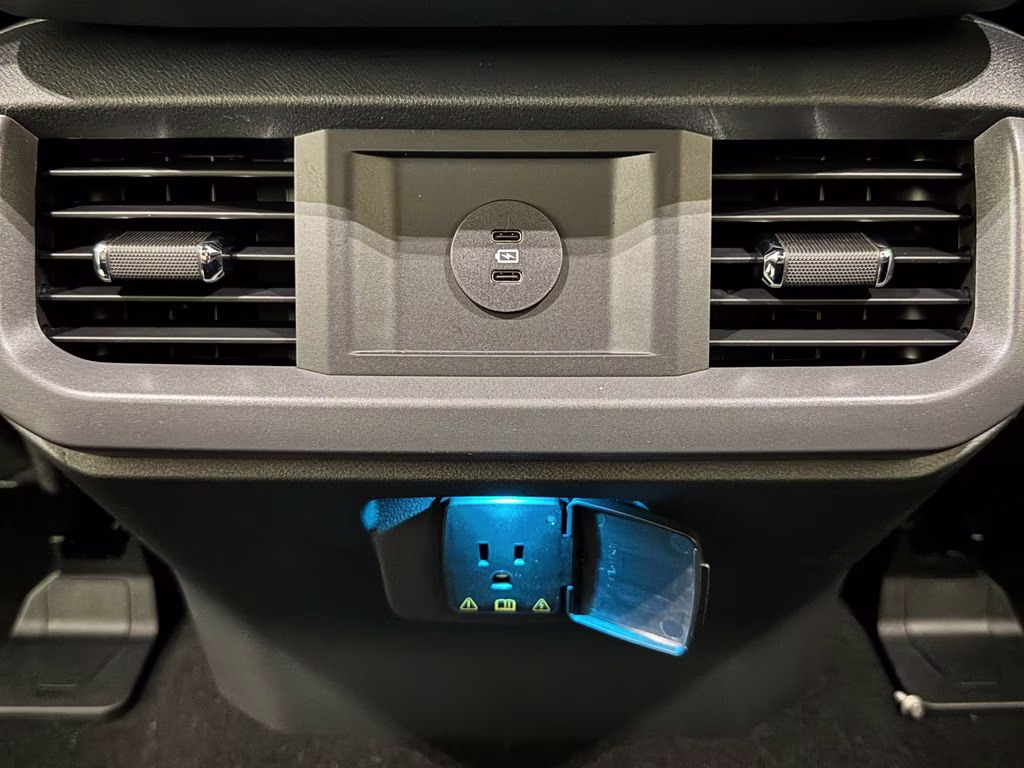 2026 Antimatter Blue Metallic Ford F-150 XLT 4X4 Truck