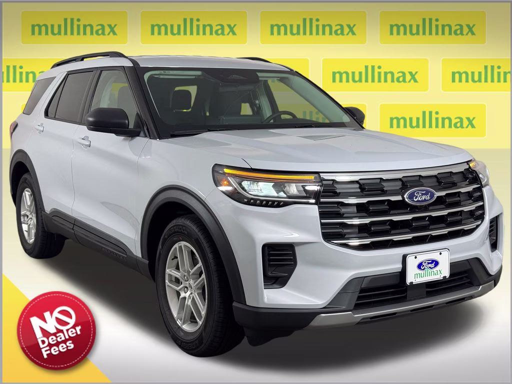 2026 Space White Metallic Ford Explorer Active RWD SUV