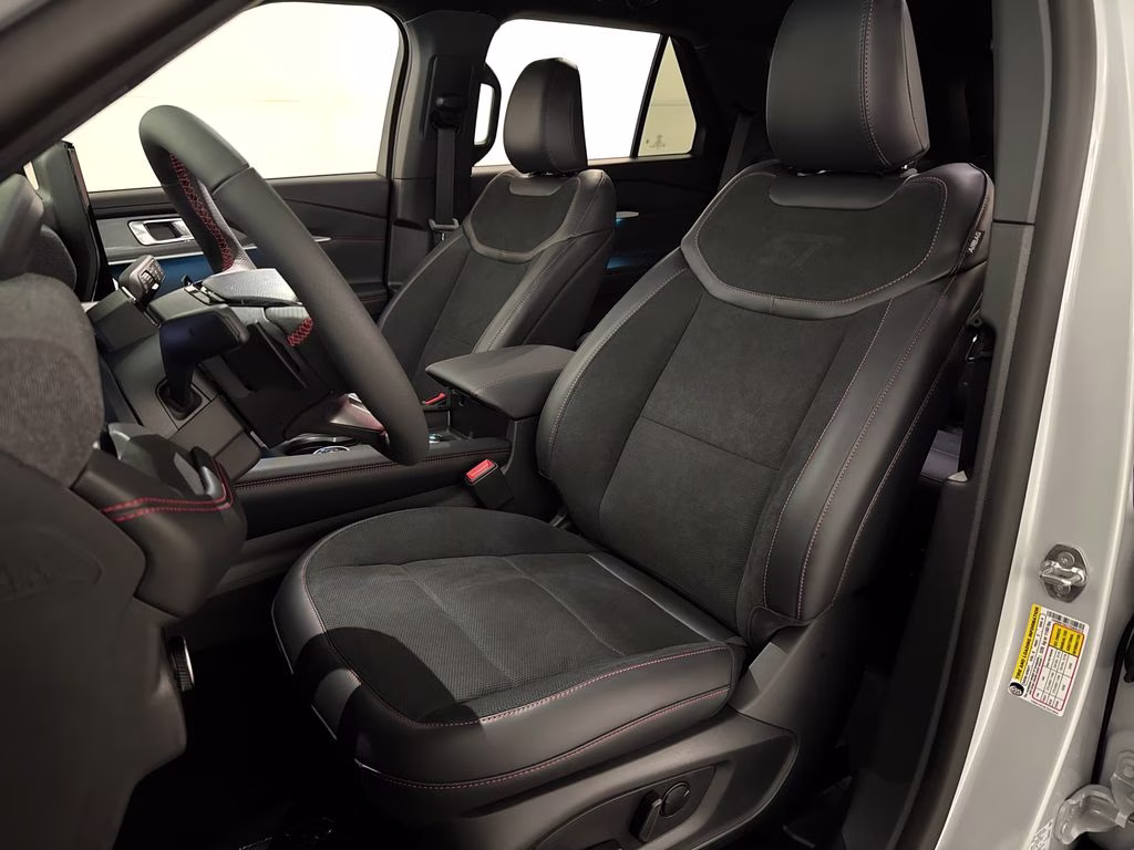 2026 Space White Metallic Ford Explorer ST RWD SUV