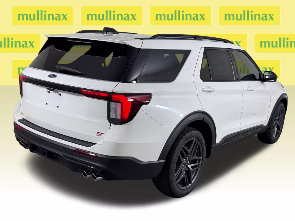 2026 Star White Metallic Tri-Coat Ford Explorer ST 4X4 SUV