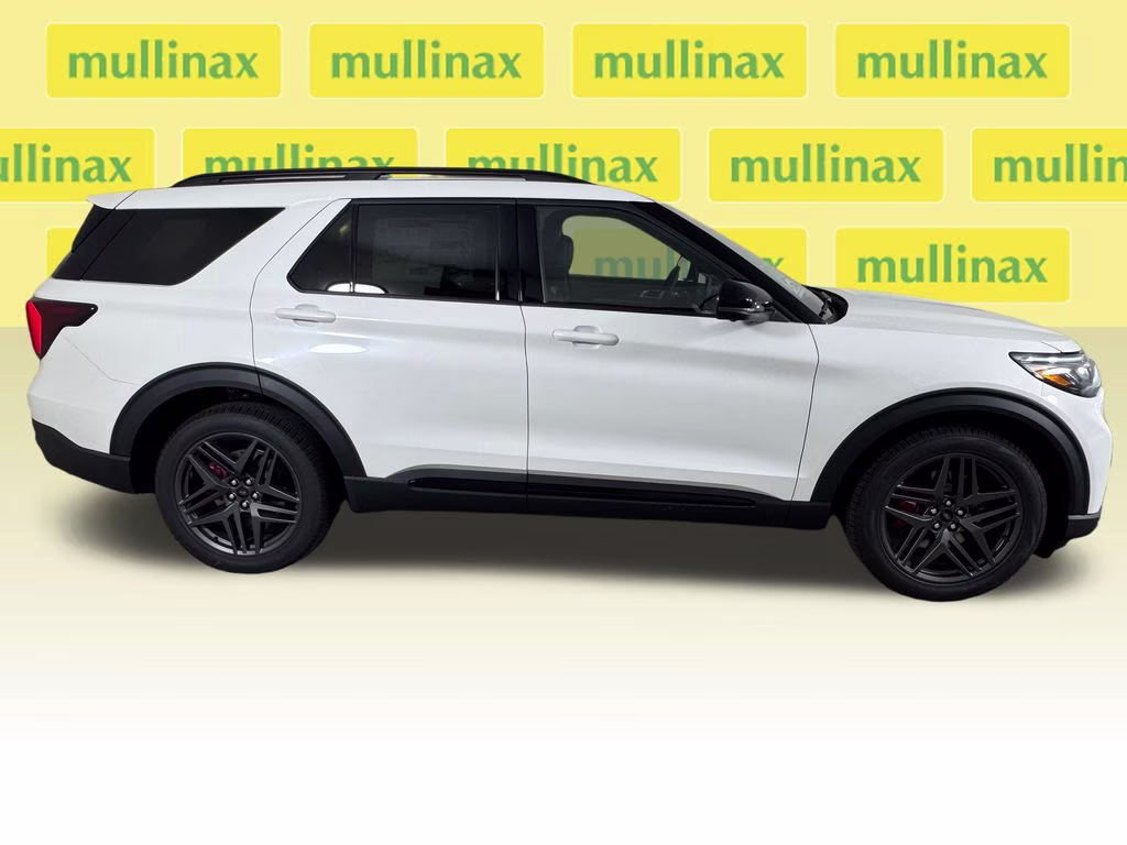 2026 Star White Metallic Tri-Coat Ford Explorer ST 4X4 SUV