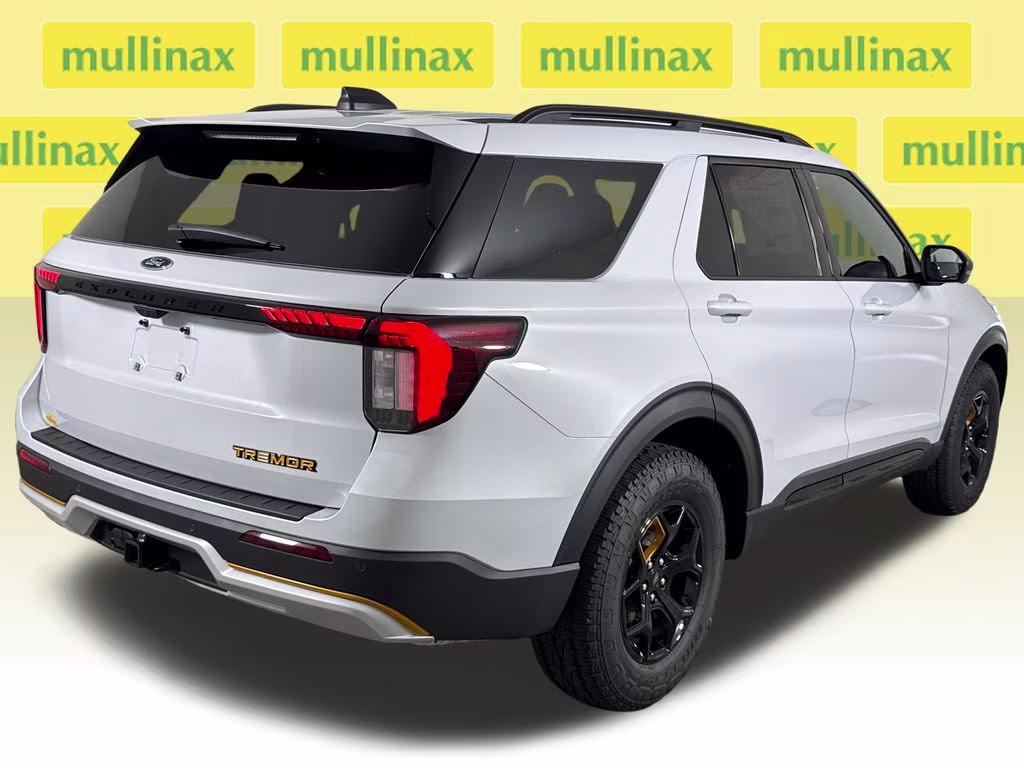 2026 Space White Metallic Ford Explorer Tremor 4X4 SUV
