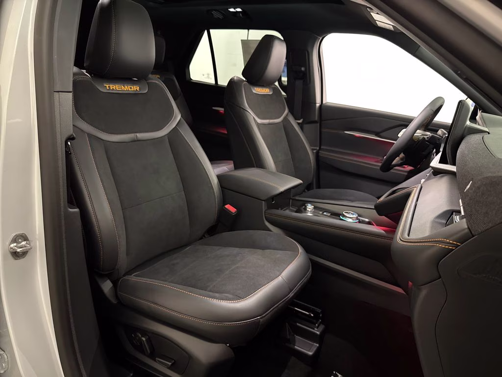 2026 Space White Metallic Ford Explorer Tremor 4X4 SUV