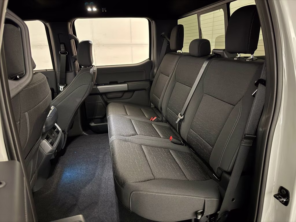 2026 Avalanche Ford F-150 XLT RWD Truck