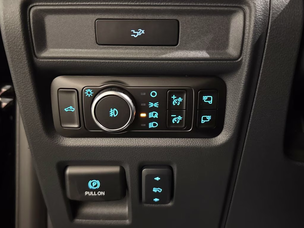 2026 Agate Black Metallic Ford F-150 Lariat 4X4 Truck