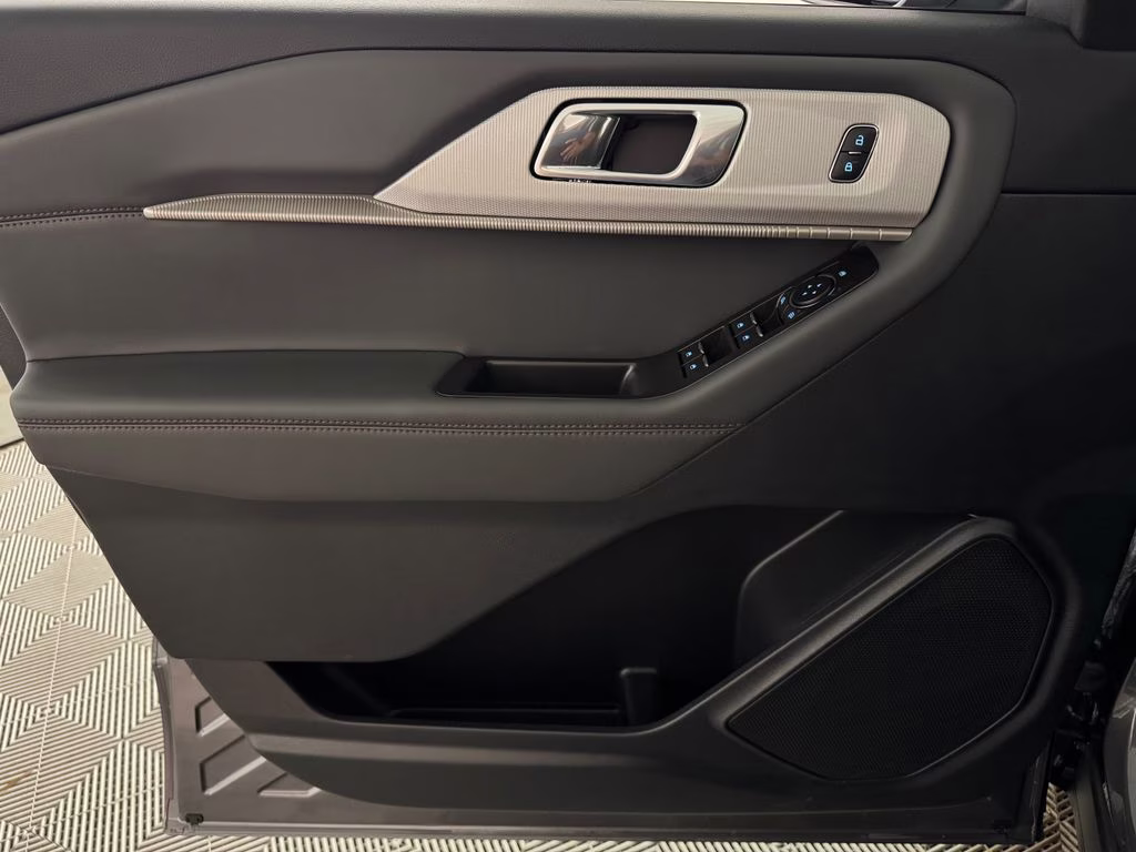 2026 Carbonized Gray Metallic Ford Explorer Active RWD SUV