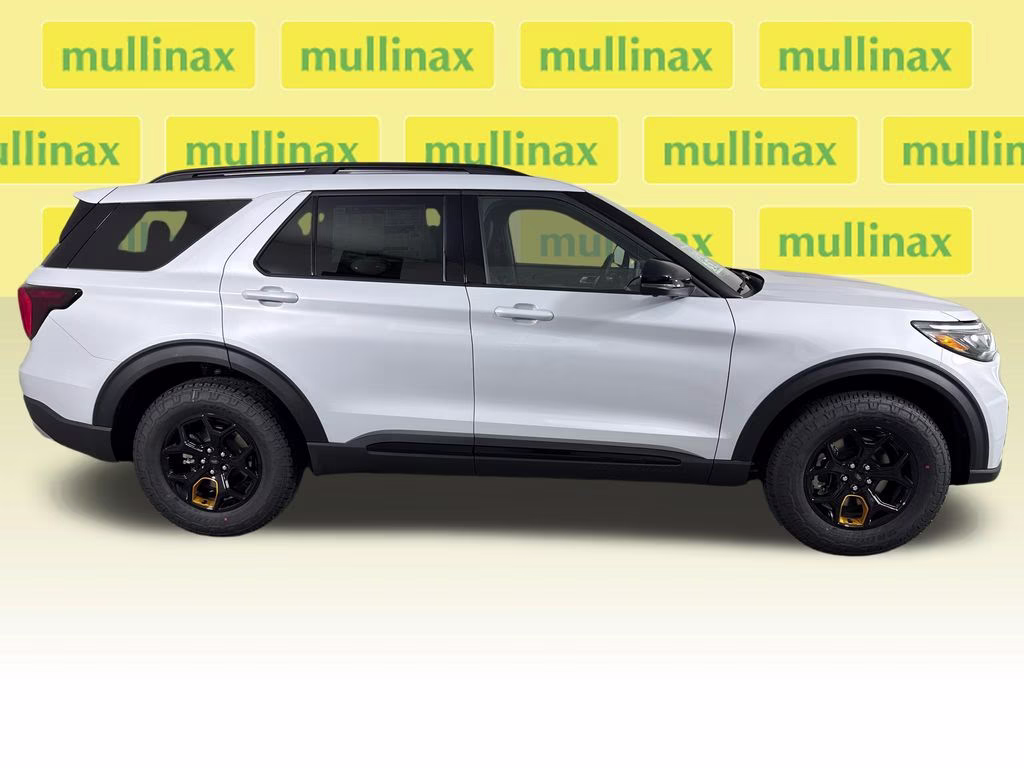 2026 Space White Metallic Ford Explorer Tremor 4X4 SUV