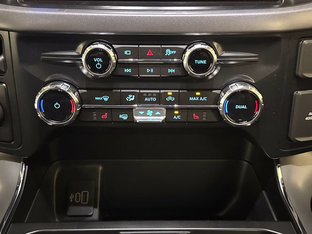 2026 Avalanche Ford F-150 XLT RWD Truck