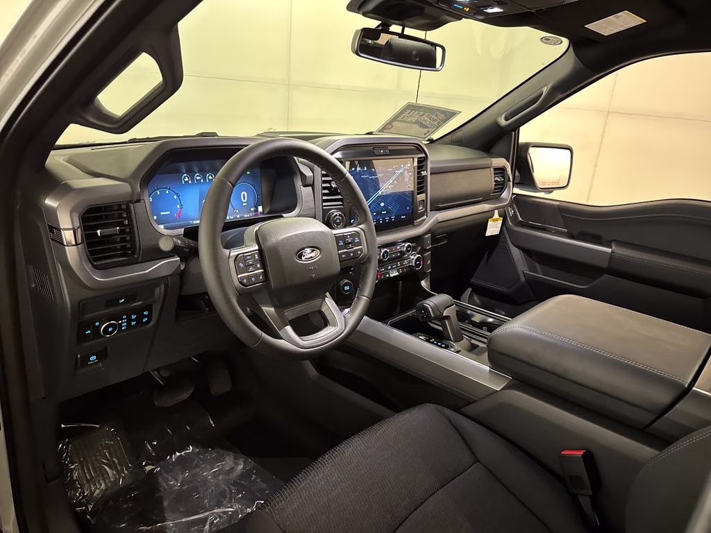 2026 Avalanche Ford F-150 XLT RWD Truck
