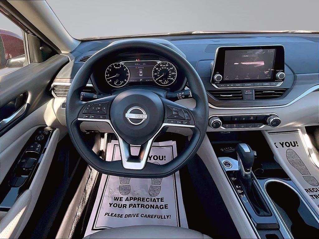 2023 Garnet Pearl Metallic Nissan Altima 2.5 SV AWD Sedan