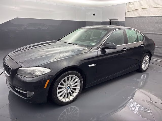 2013 Black Sapphire Metallic BMW 5 Series 535i xDrive AWD Sedan