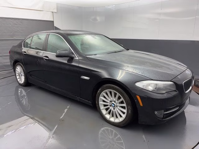 2013 Black Sapphire Metallic BMW 5 Series 535i xDrive AWD Sedan