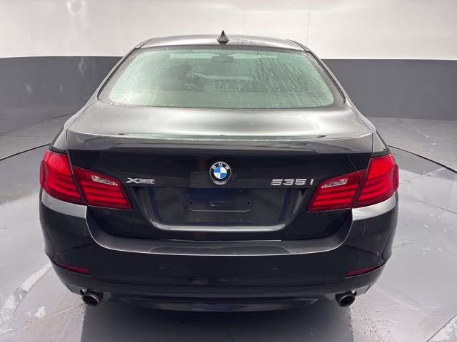 2013 Black Sapphire Metallic BMW 5 Series 535i xDrive AWD Sedan