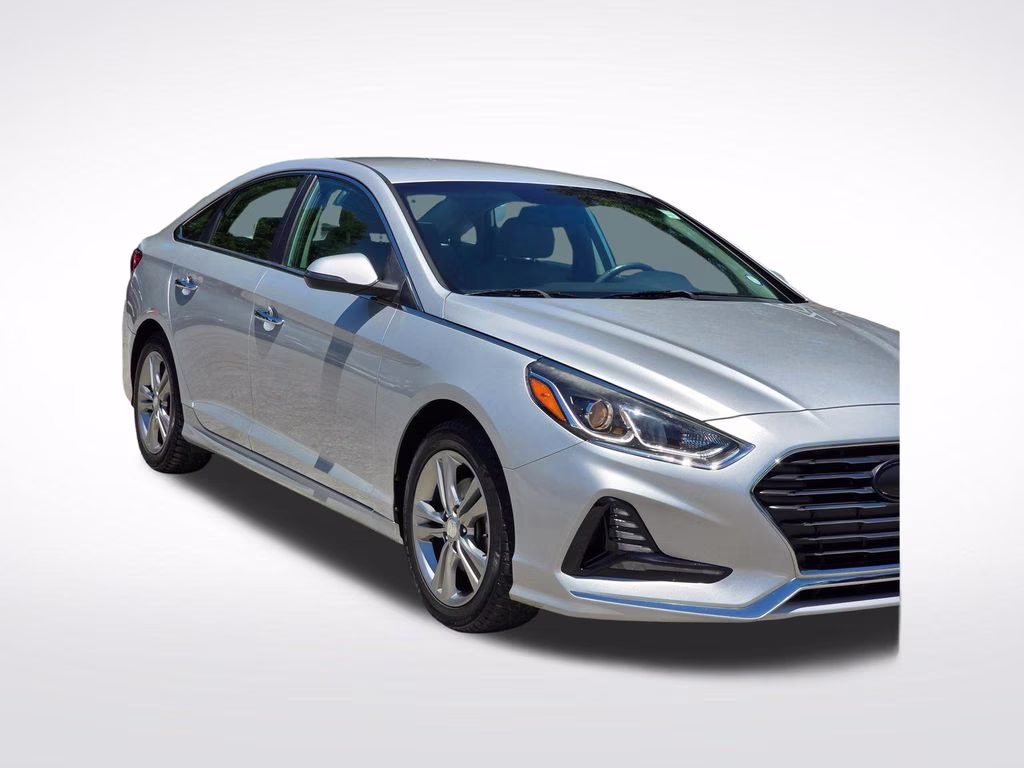 2018 Symphony Silver Hyundai Sonata SEL FWD Sedan