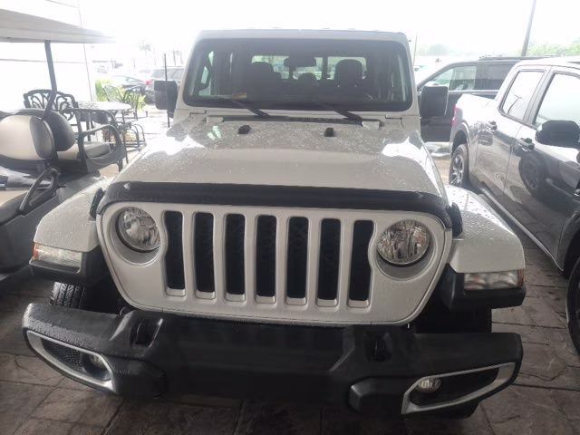 2021 Bright White Clearcoat Jeep Gladiator Overland 4X4 Truck
