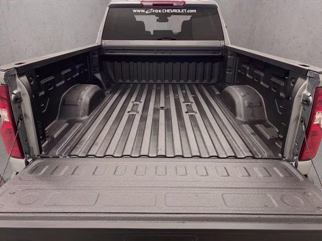 2026 Sterling Gray Metallic Chevrolet Silverado 2500HD Custom 4X4 Truck
