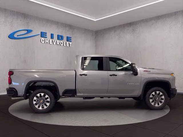 2026 Sterling Gray Metallic Chevrolet Silverado 2500HD Custom 4X4 Truck