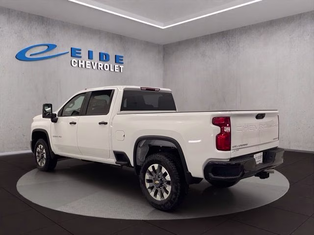 2026 Summit White Chevrolet Silverado 2500HD Custom 4X4 Truck