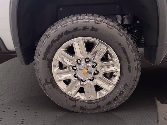 2026 Sterling Gray Metallic Chevrolet Silverado 2500HD High Country 4X4 Truck