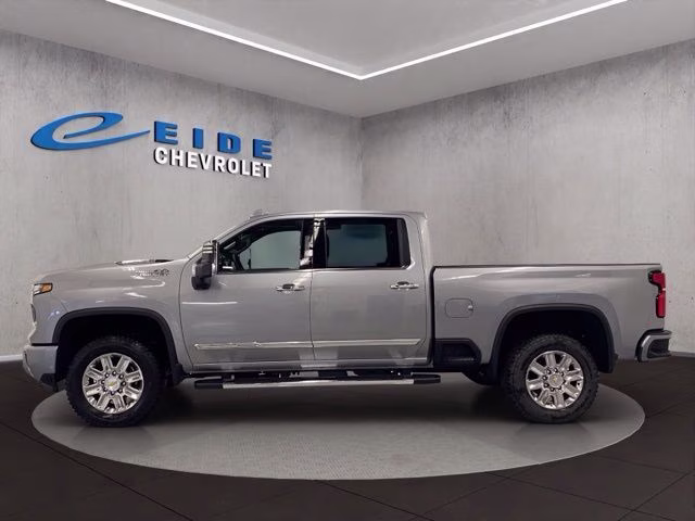 2026 Sterling Gray Metallic Chevrolet Silverado 2500HD High Country 4X4 Truck