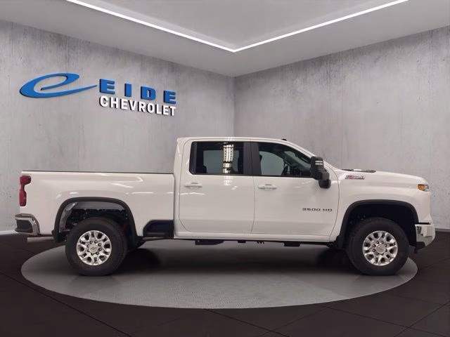 2026 Summit White Chevrolet Silverado 3500HD LT 4X4 Truck