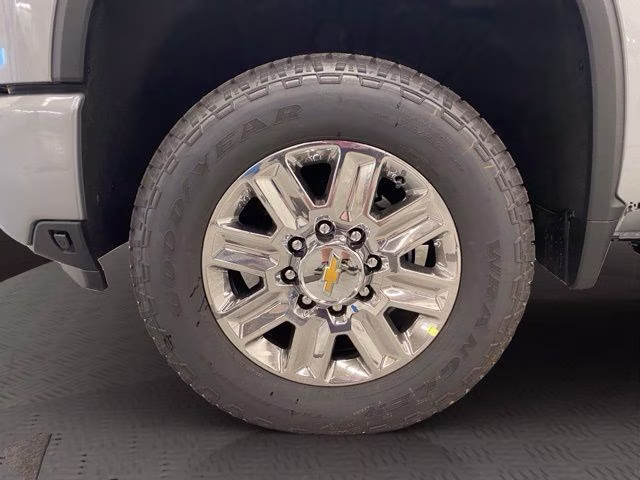 2026 Sterling Gray Metallic Chevrolet Silverado 3500HD High Country 4X4 Truck