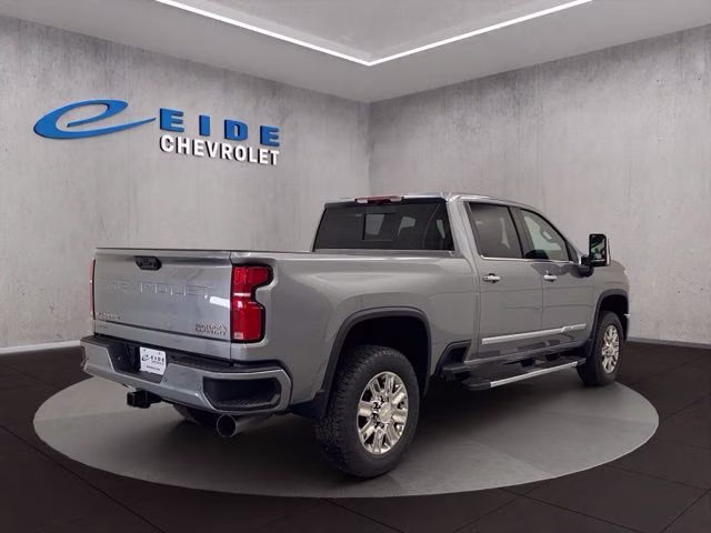 2026 Sterling Gray Metallic Chevrolet Silverado 3500HD High Country 4X4 Truck